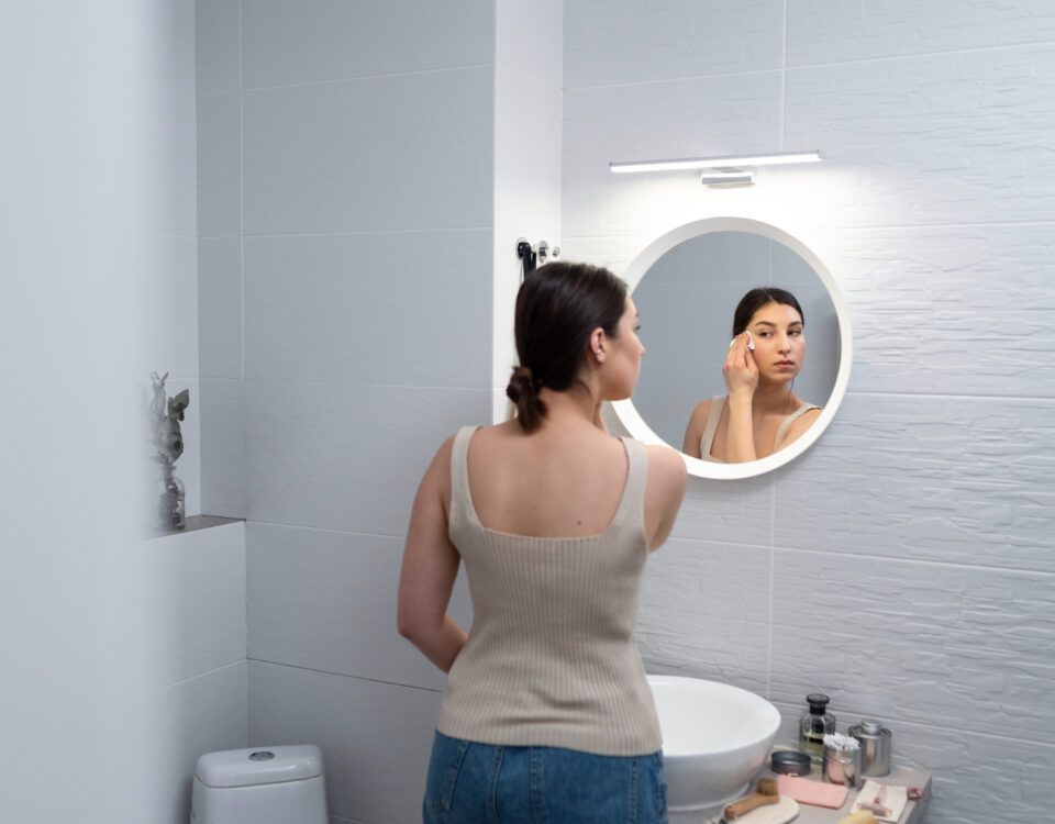 oglinda-baie-cu-led-si-dezaburire